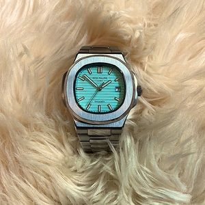 Patek Philippe Nautilus 5711 40mm Tiffany & Co. Edition Dial w/ Steel Bracelet